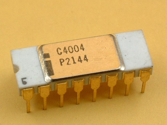 Первый интел. Intel i4004. Микропроцессор Intel 4004. Первый микропроцессор Intel 4004. Intel 4004, однокристальный процессор.